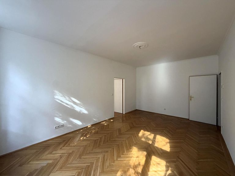 Wohnzimmer / Living