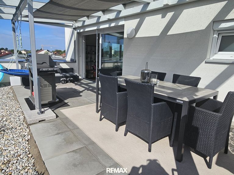 Terrasse überdacht