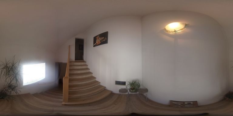 STG ins Dachgeschoß
