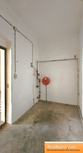 Erdgeschoß Raum im damaligen Gewerbebereich Abstellraum 1