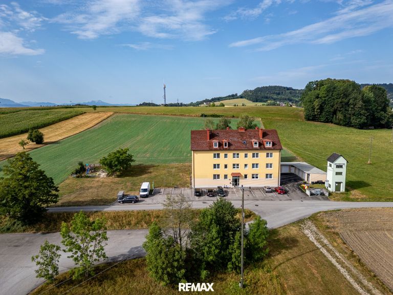 Zinshaus von vorne