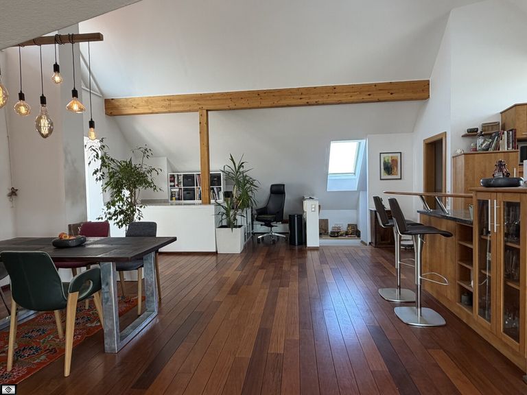 2. Etage - Wohnzimmer Blick Essbereich/Arbeitsbereich