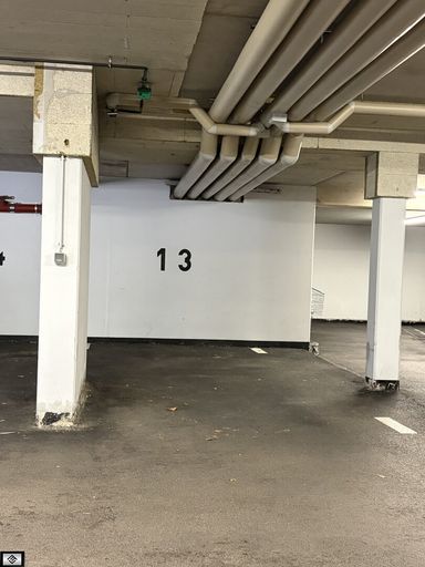 PKW Tiefgaragenstellplatz (480x260x195cm)