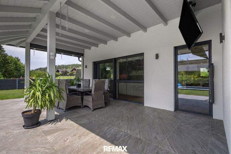 überdachte Terrasse