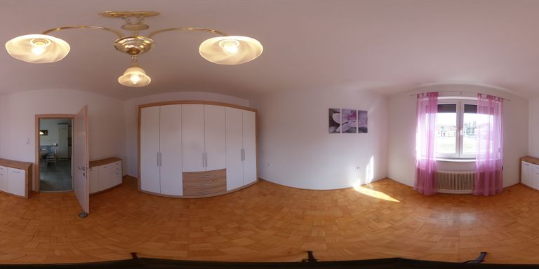 Zimmer 2 neben Küche