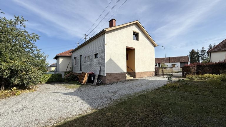 Zufahrt zur Garage