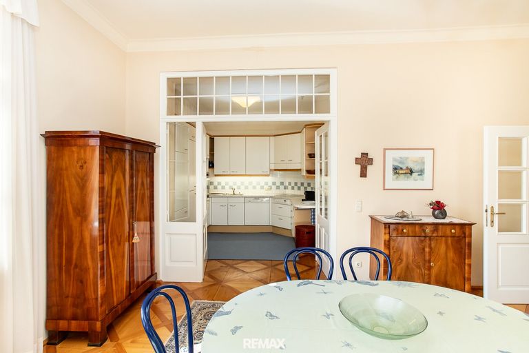 Wohnzimmer und Küche