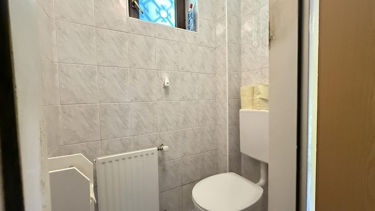 WC mit Fenster