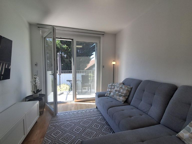 2 Wohnzimmer ETW 1220