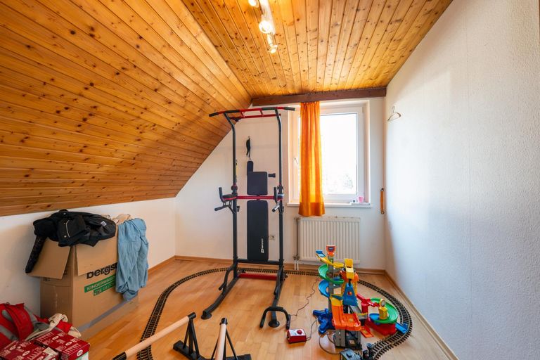 Schlafzimmer 3