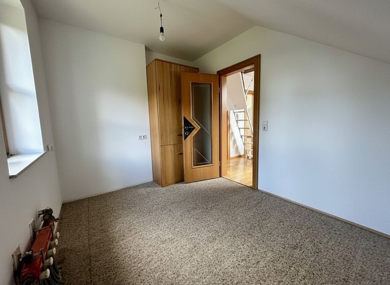 OG, Zimmer 3