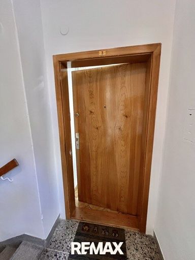 1.OG-Wohnungseingang