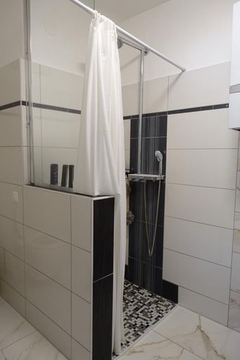 Dusche