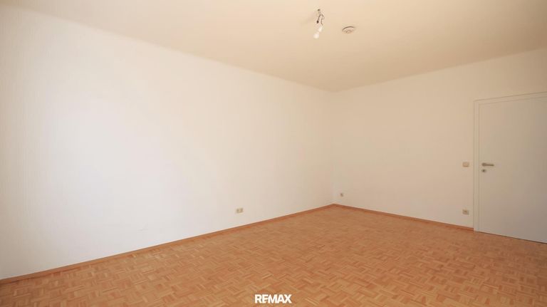 Wohnschlafzimmer Bild 1
