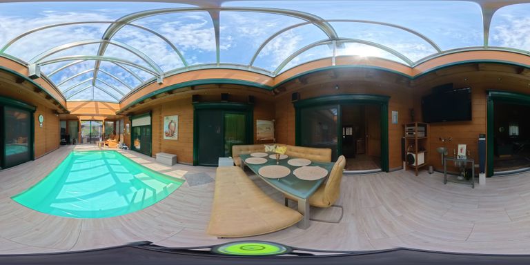 Pool - Halle