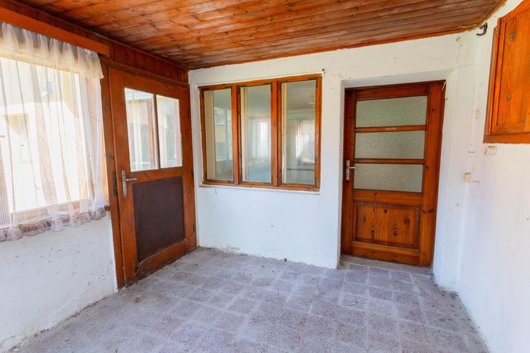 Altbestand Haus Vorraum