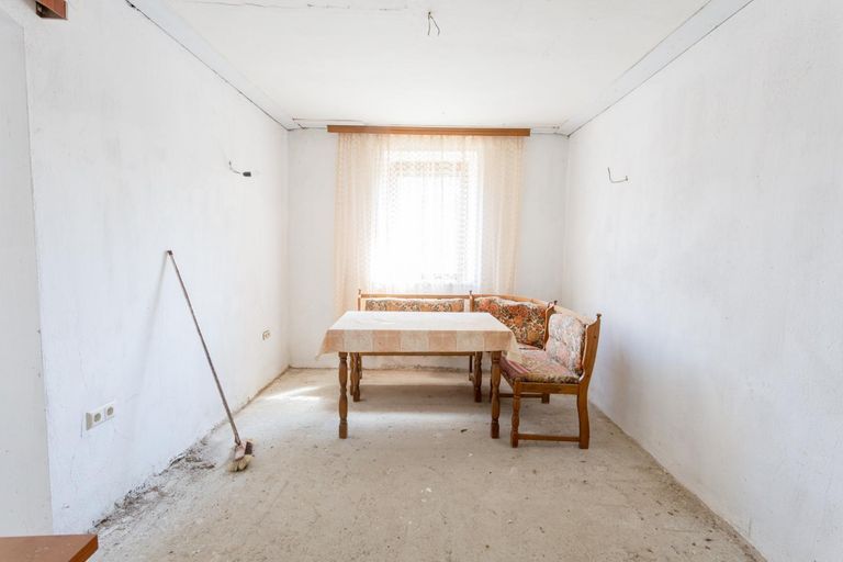 Altbestand Haus Zi 1