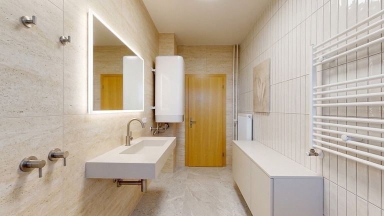 Ausstattungsbeispiel Badezimmer (EG)