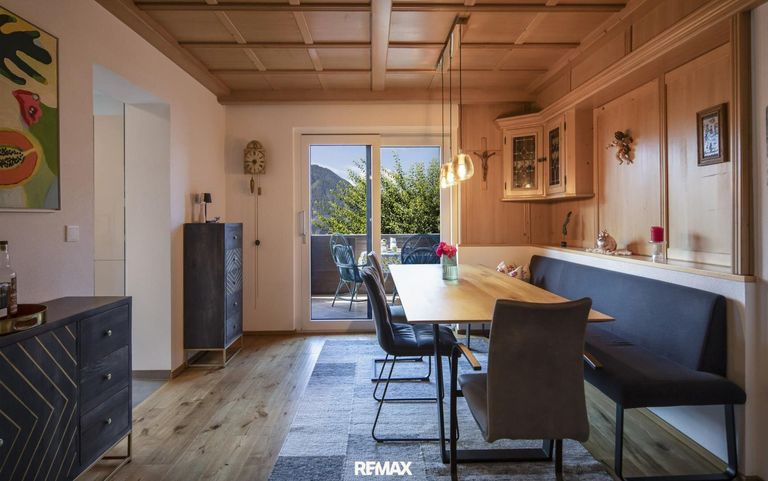 Essbereich mit direktem Terrassenzugang