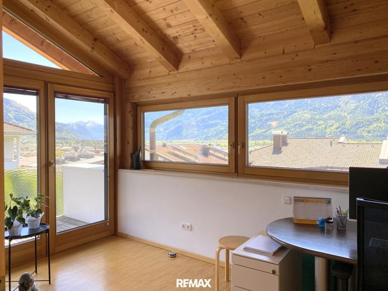 Büro / Kinderzimmer 