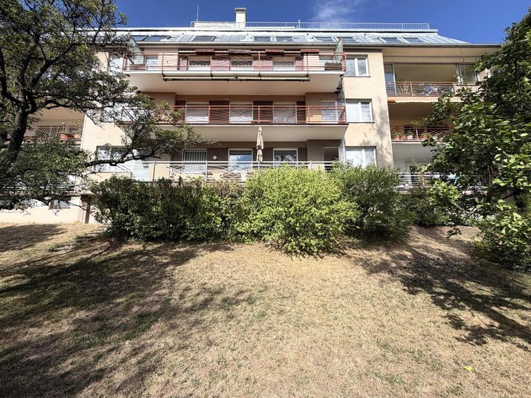 Wohnhaus / Gartenansicht