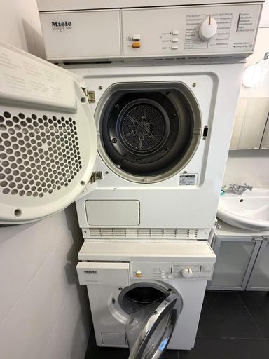 Bad mit DU, WM/WT von Miele