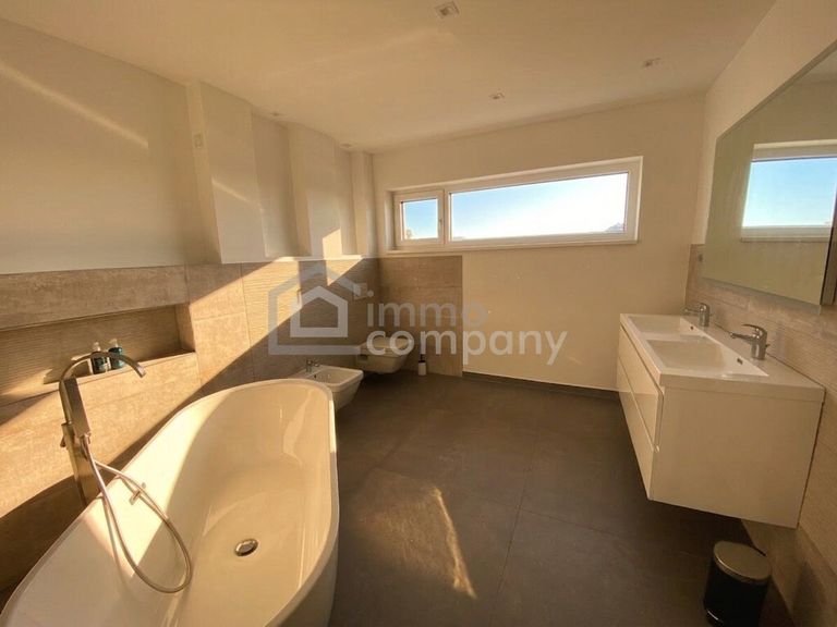Badezimmer 1 EG