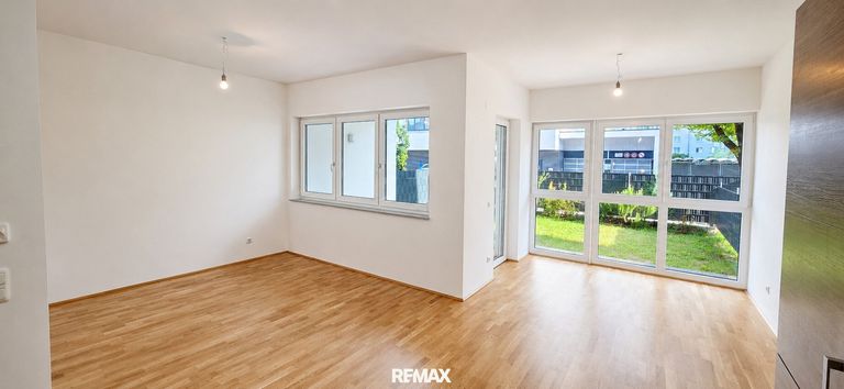 Wohnzimmer mit Küche und Essbereich  3. Aufnahme