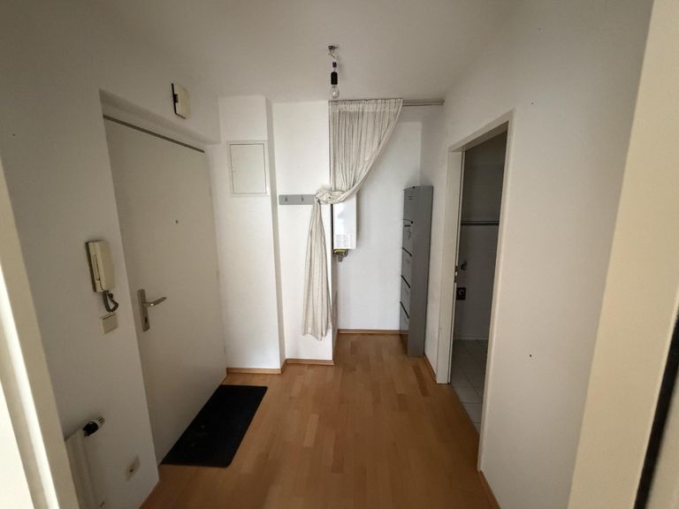 6 Vorzimmer a