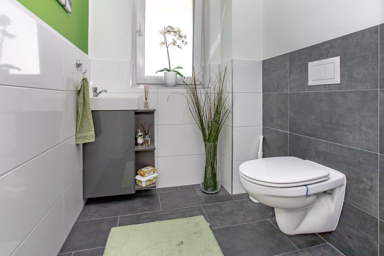 Separate Toilette
