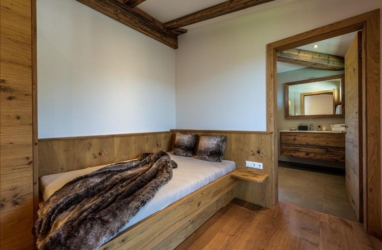 2. Schlafzimmer