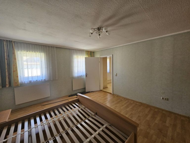 Zimmer 2 (2)