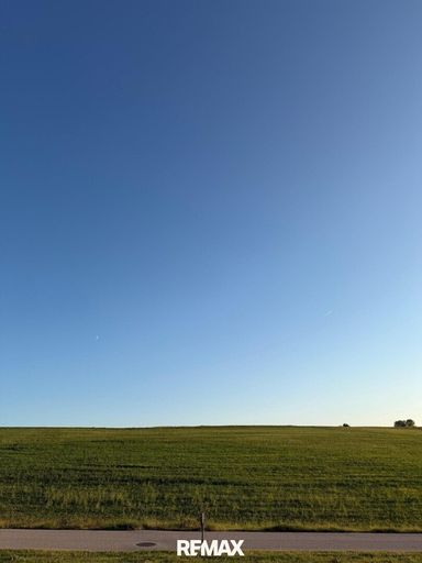 Grundstück