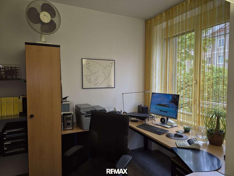 Büro  (2)