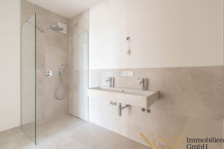 Badezimmer EG II