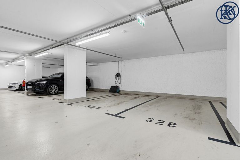 KFZ Abstellplatz