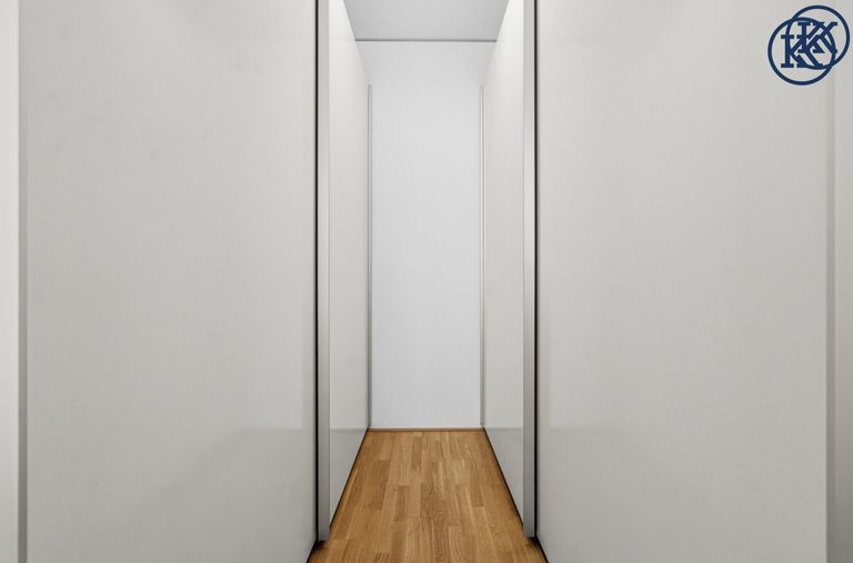 Kleiderschrank