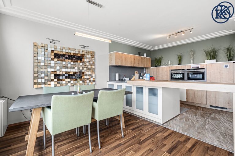 Wohnzimmer / Küche