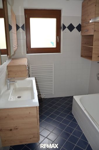 Badezimmer Ansicht 1