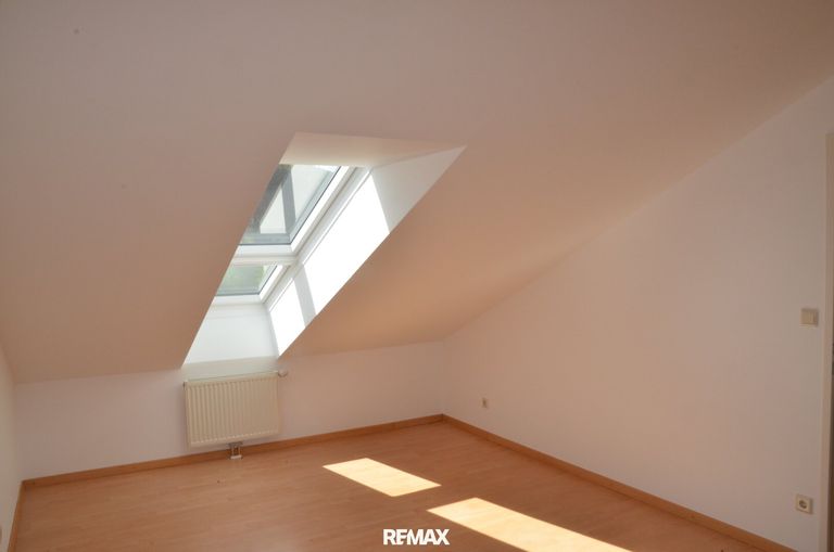 Zimmer 4 DG Ebene