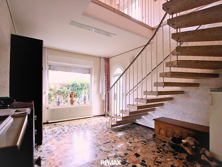 Treppenaufgang Unten