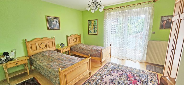 Schlafzimmer OG