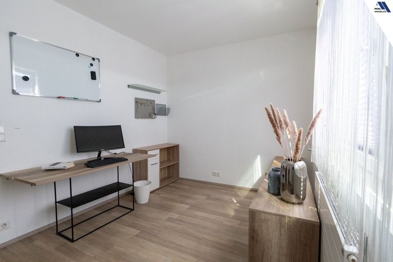 OG Kinderzimmer/Büro 1