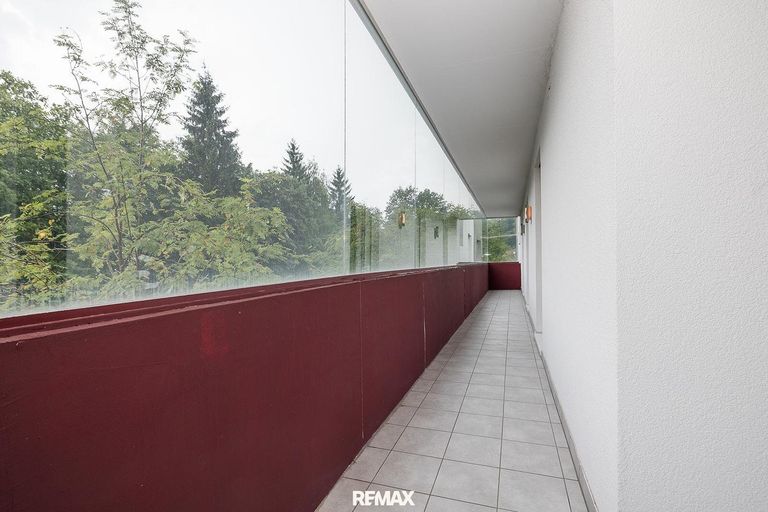 Balkon seitlich