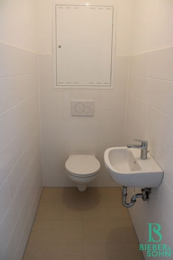 WC - EG