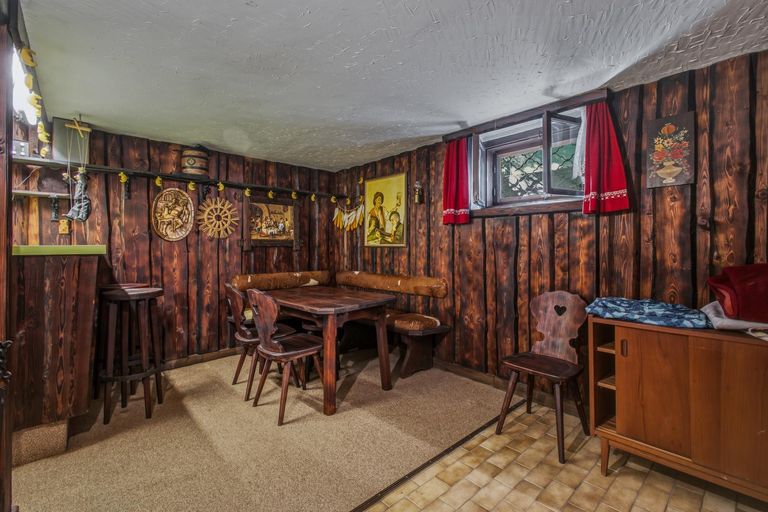 Keller Partyraum
