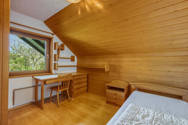 Zimmer 1 OG
