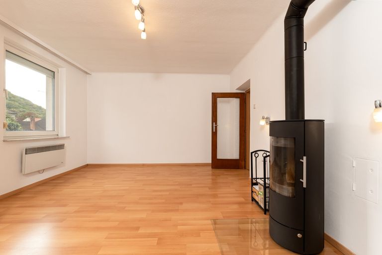 Wohnzimmer mit Ofen