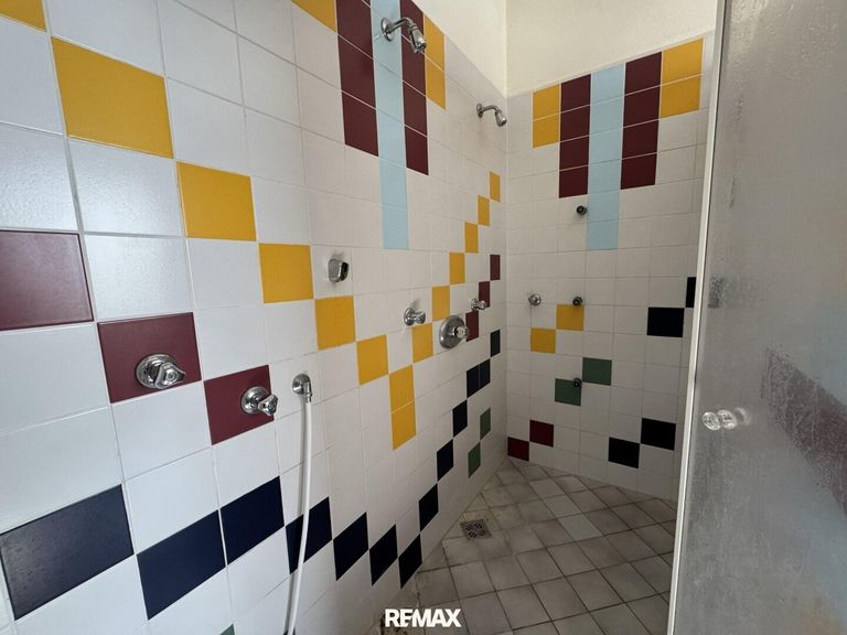 Dusche