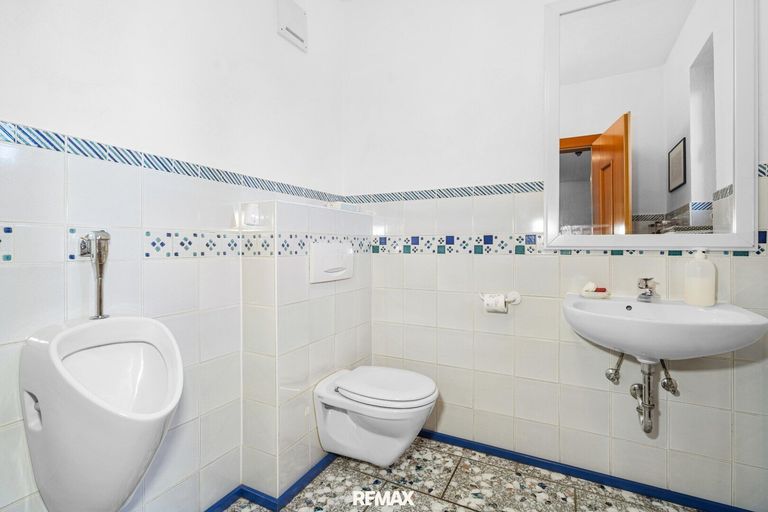 EFH Toilette I